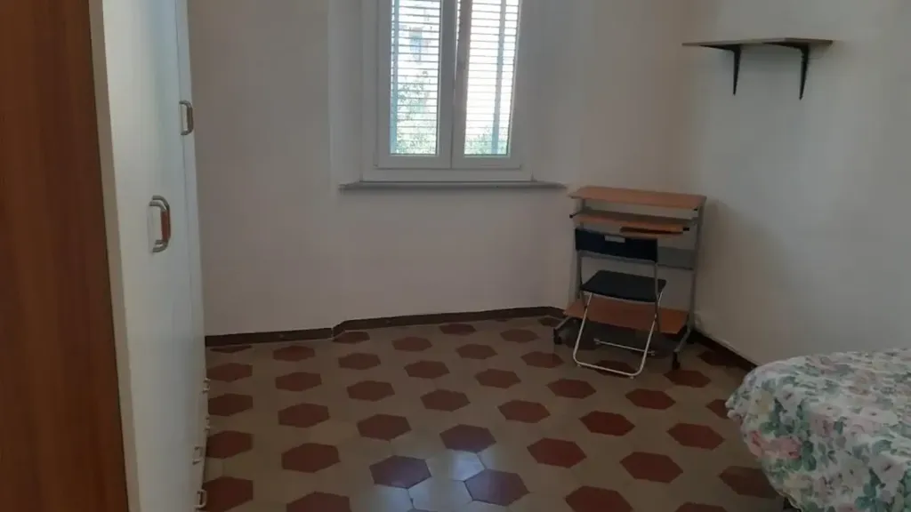 Chambres - Student Apartment with Garden in Pisa