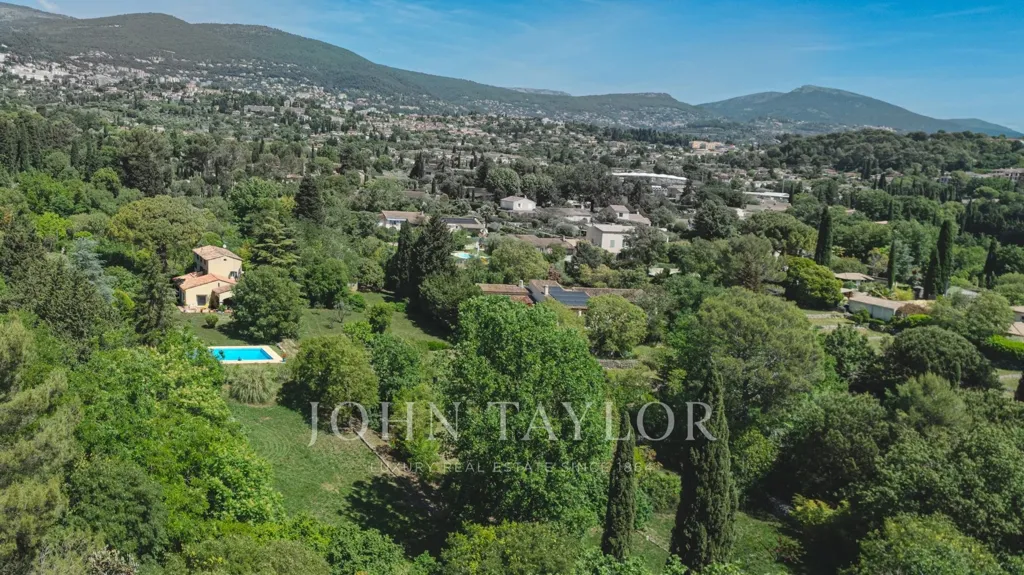 Vista aerea - Luxury Villa with Pool in Grasse