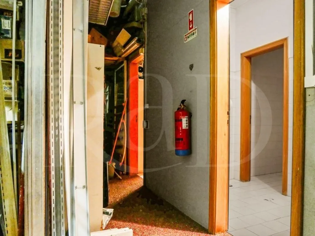 hallway_entrance