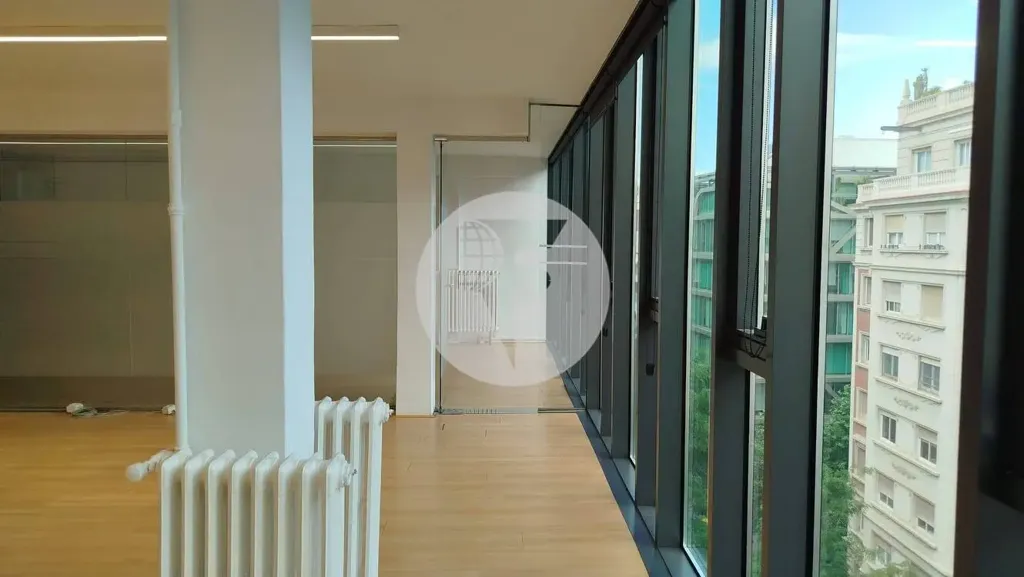 Rooms - Office with Diagonal View in Gràcia