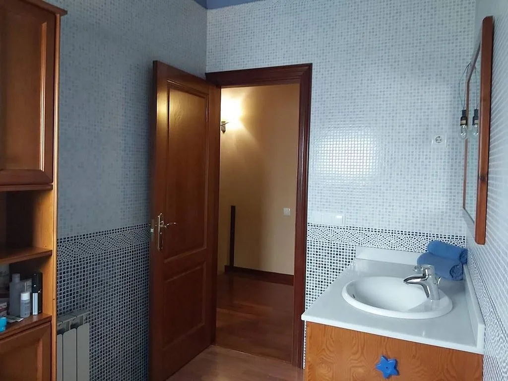 Bagni - Spacious House with Pool in Valldoreix, Sant Cugat