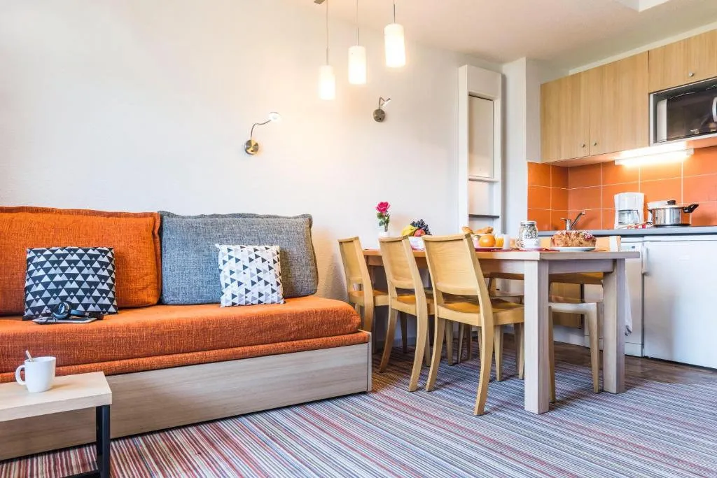 Sala da pranzo - Tourism Residence Flat with Balcony in Courchevel