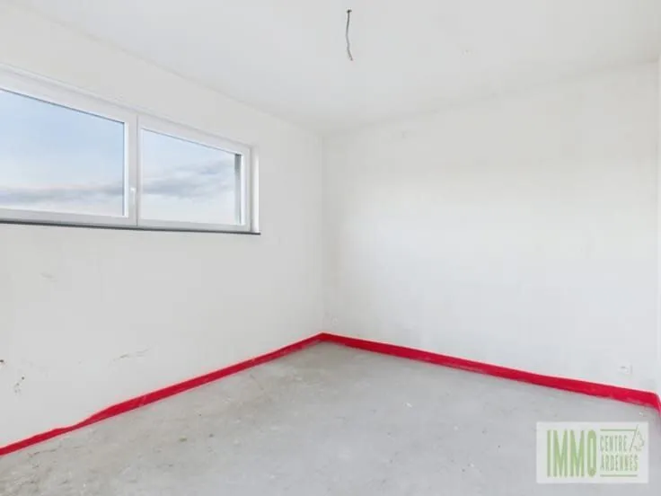 Pièces - Appartement à Libramont-Chevigny