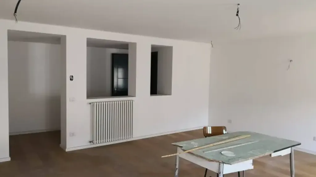 Elutuba - Rustic Apartment in Historic Building, Edolo