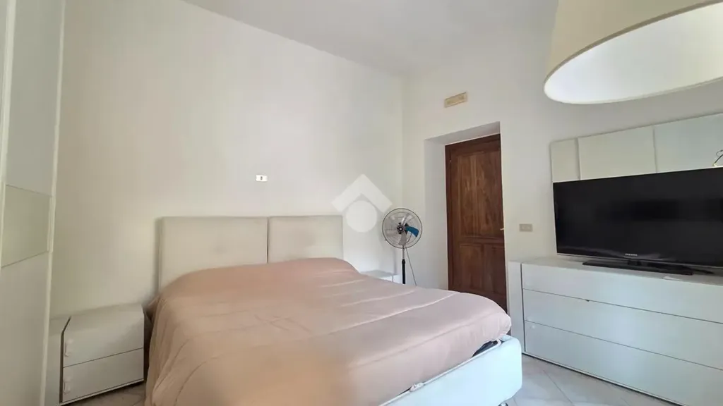 Bedrooms - Apartment with Terrace in Montesanto, Naples