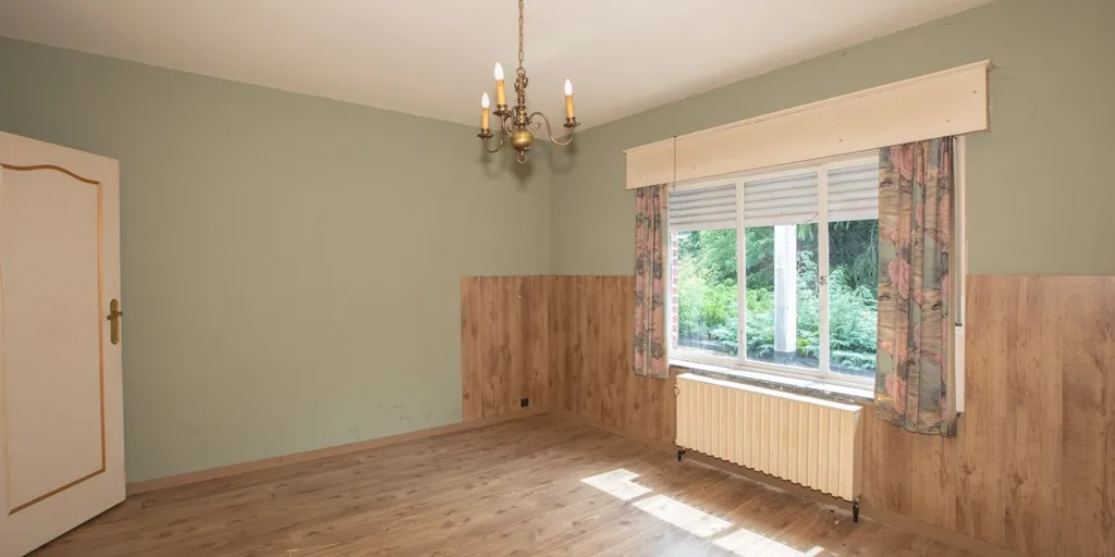 Chambres - Pand à Rénover avec Atelier à Zomergem
