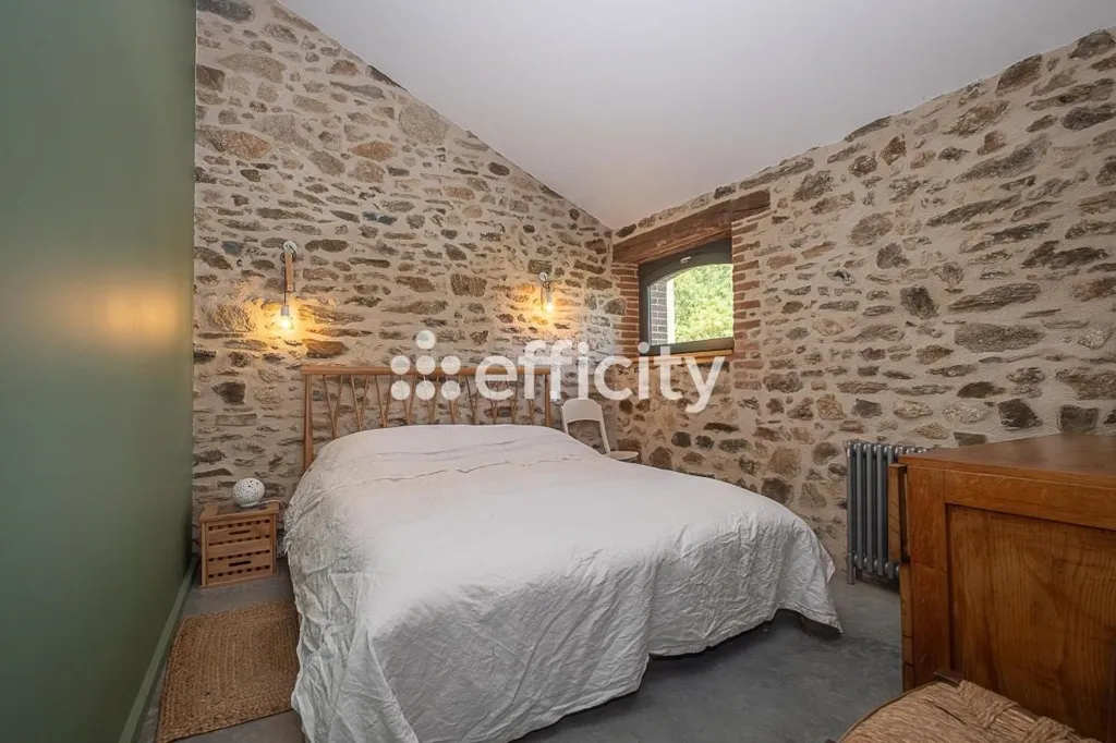 Chambres - Maison en Pierre avec Vue Panoramique à Isle