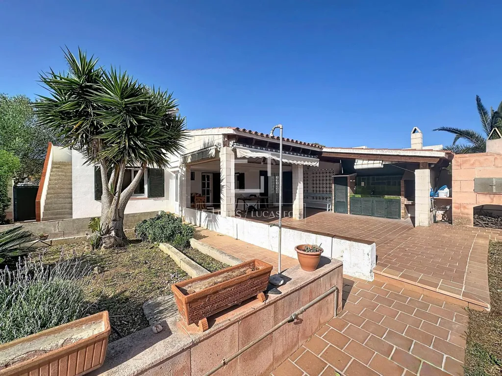 Terrasse - 5 Bedroom Villa with Pool in Es Castell