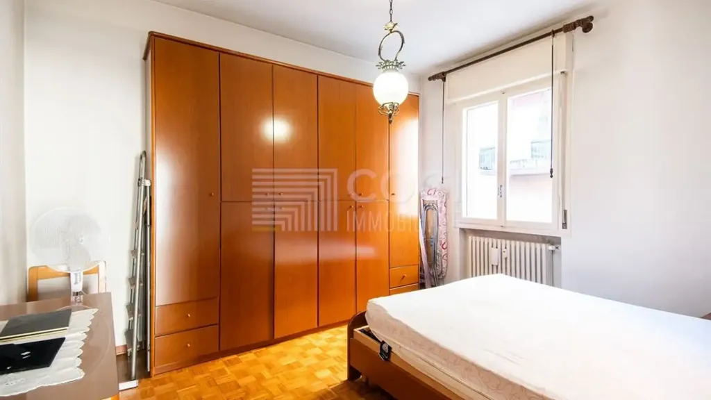 Chambres - Apartment with Balcony near Imola Centre