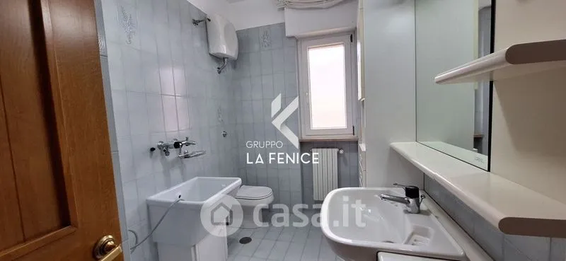 Salles de bain - Quadrilocale with Balcony in Locorotondo