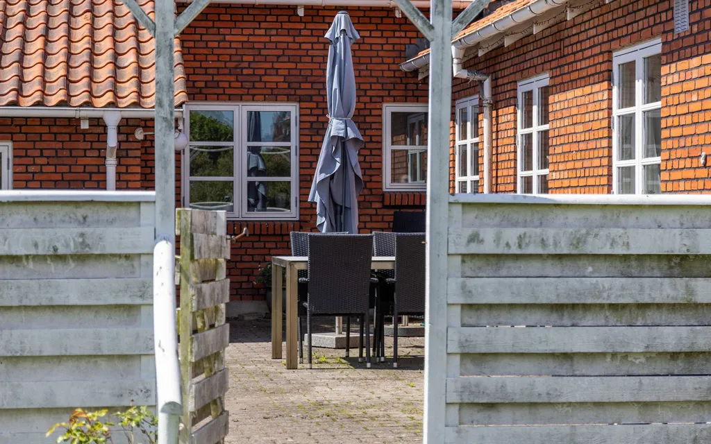 Terrazza - 1958 Villa with Garden in Slagelse