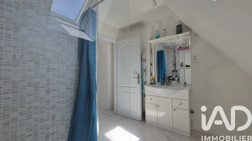 Vannitoad - Renovated Triplex in La Mure