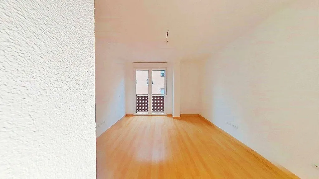 Pièces - Studio with Balcony in Valdeacederas