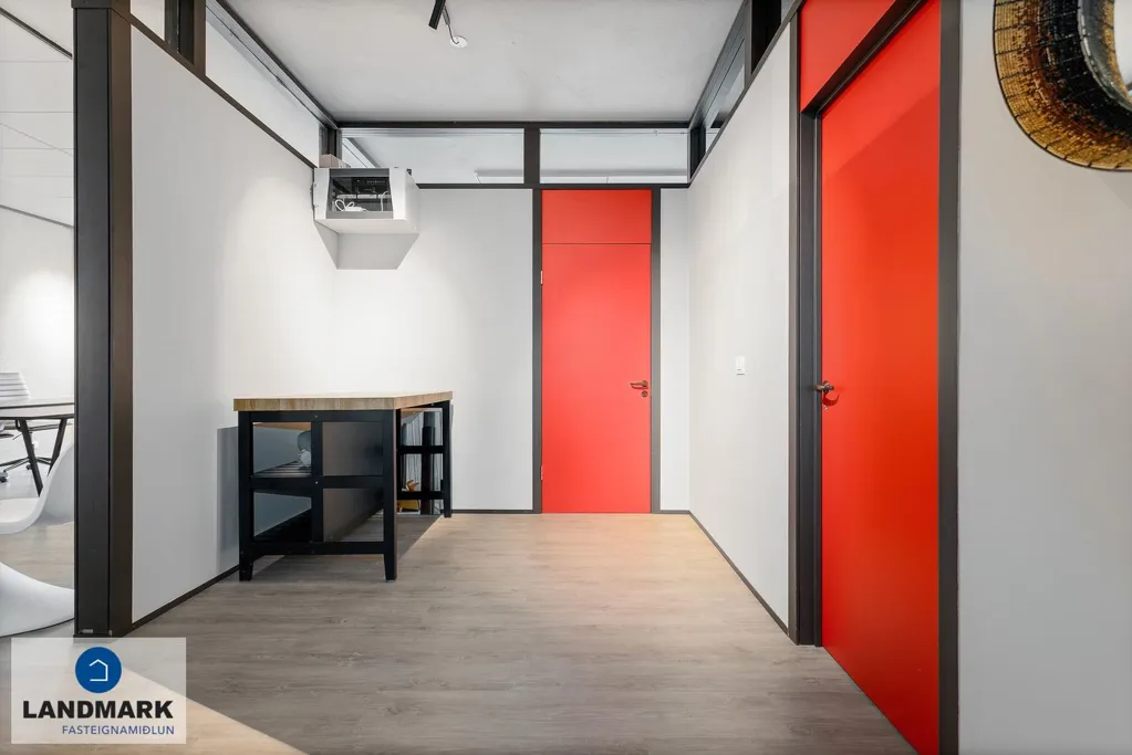 Studio - Renovated Retro Office Space in Reykjavik