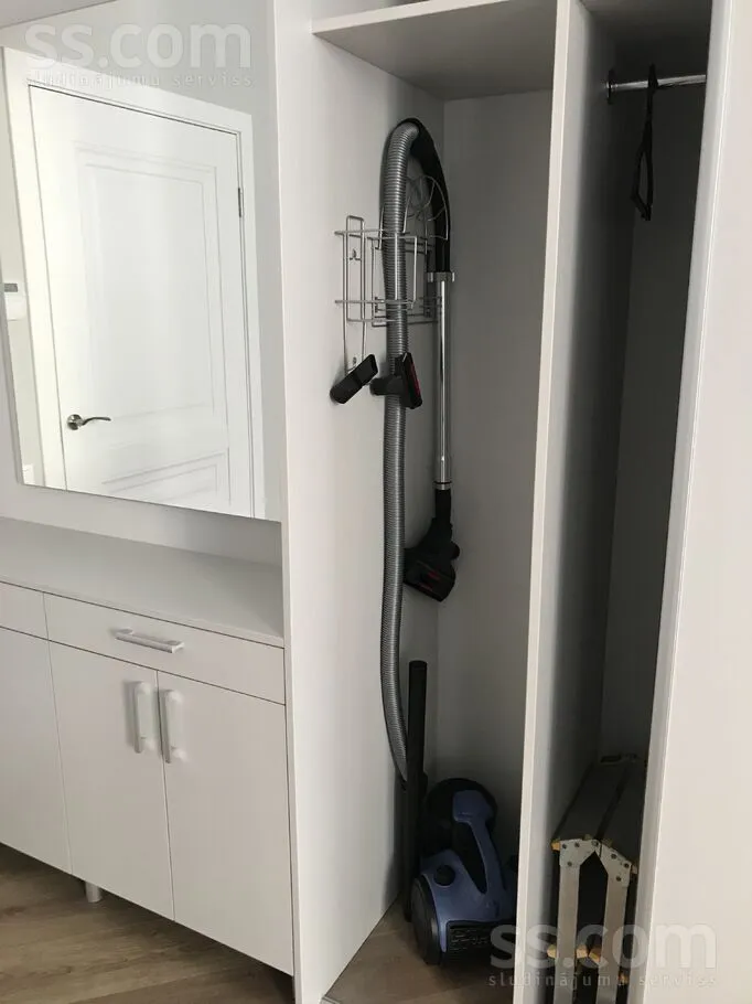 Pièces - Renovated Apartment with Garden in Riga Centre