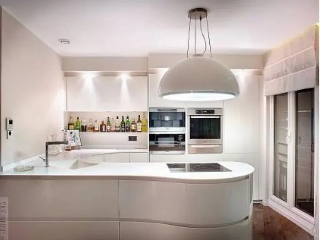 Cuisine - Penthouse avec terrasse sur le toit à Cannes