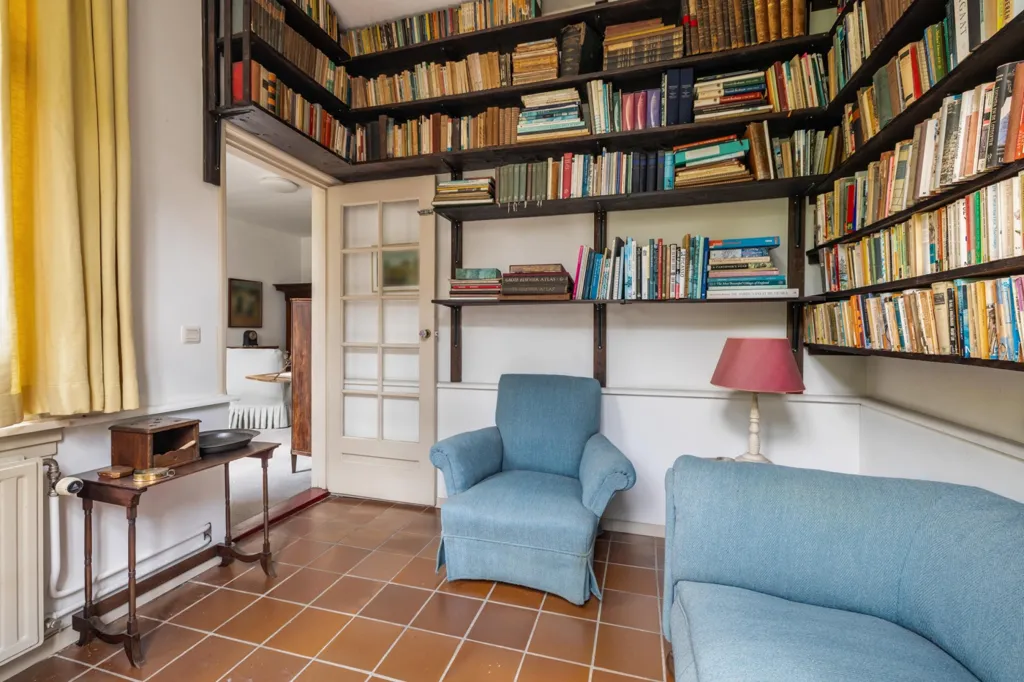 Office - Monumental Villa with Historical Charm in Breda