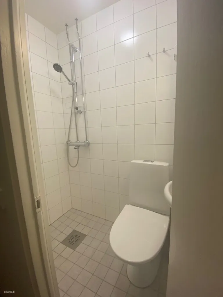 Salles de bain - Modernised Studio Flat in Kallio, Helsinki