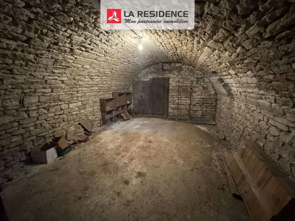 Toad - Renovated Farmhouse Flat with Parking in Mareil-sur-Mauldre