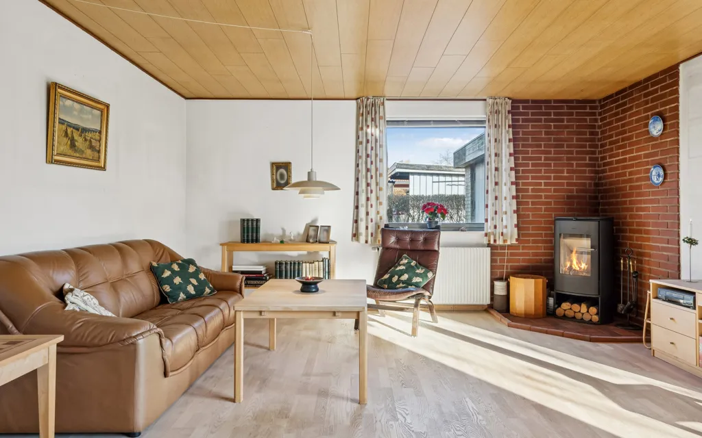 Elutuba - Villa with Large Garage in Southern Høng