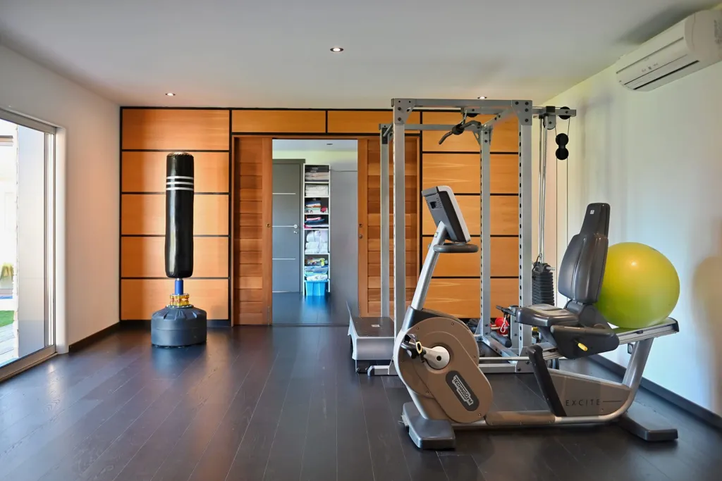 leisure_room