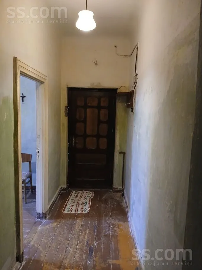 Esik - 3-Bedroom Apartment with Loft in Gulbene