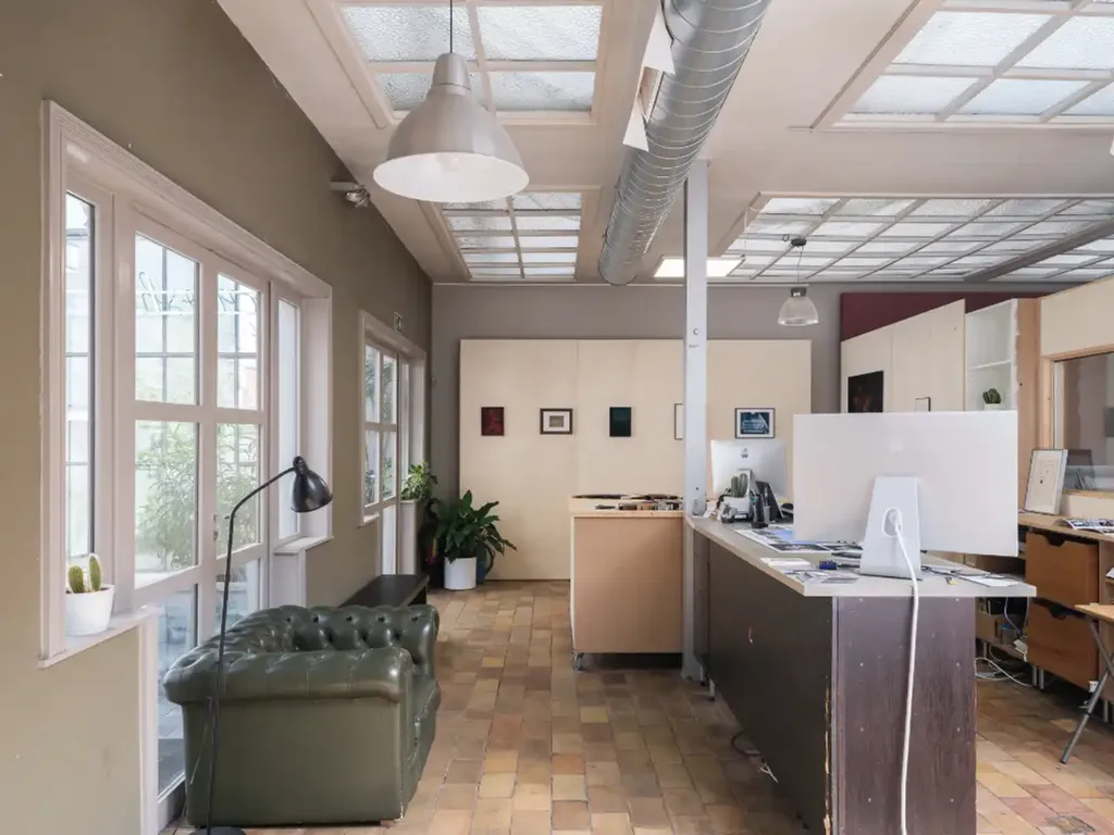 Studio - Loft-Style Commercial Space near Gent Centre
