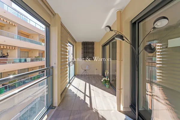 Balcone - Luxury Apartment with Terrace in Saint-Raphaël