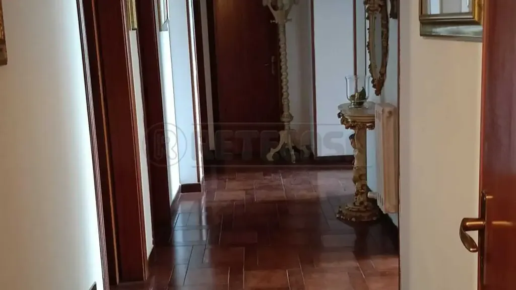 Entrée - Spacious Apartment with Balconies in Maglie