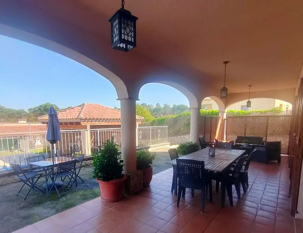 Terrasse - Chalet with Pool and Terrace in Sils