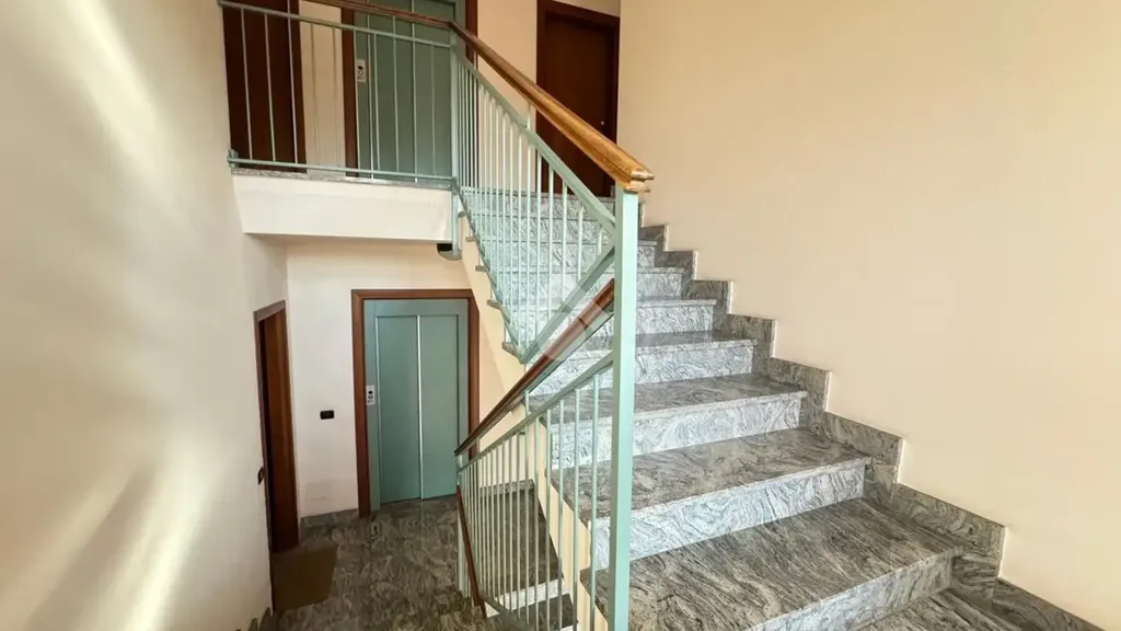 Pièces - Spacious Apartment with Balcony in Carmagnola
