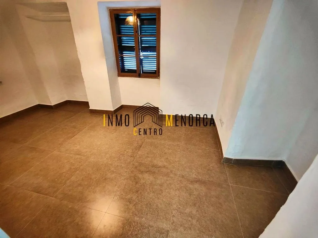 Pièces - Semi-Renovated Villa in Ciutadella's Old Town