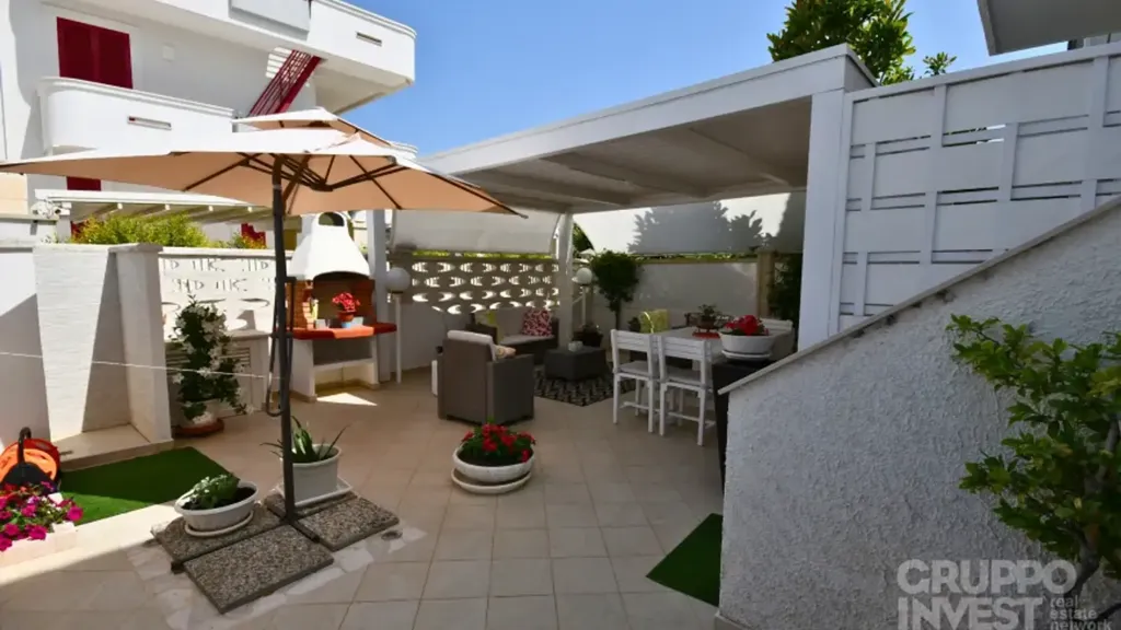 Terrasse - Apartment with Private Garden in Torre Canne