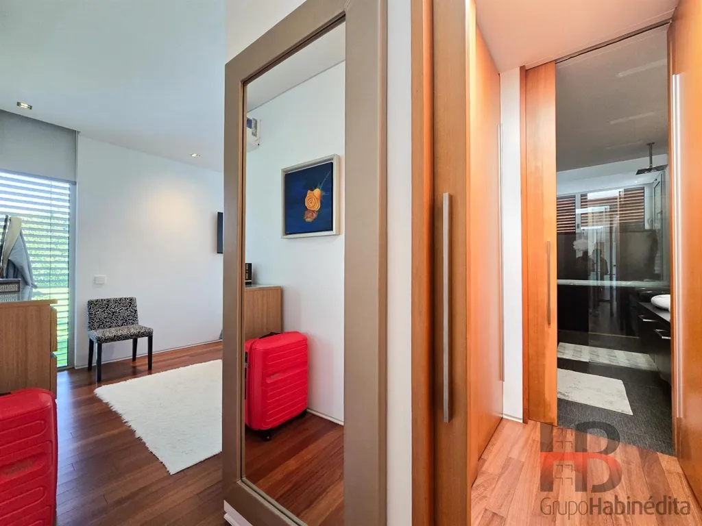 Esik - Isolated Villa with Heated Pool in Vila Nova de Gaia