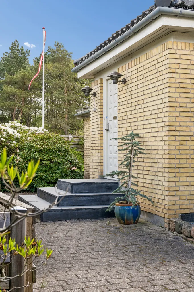 Extérieur - Well-Maintained Villa with Garden in Herlev