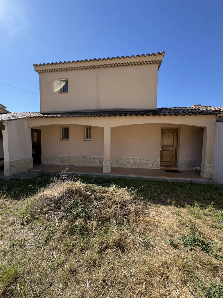 Välivaade - Quiet House with Pool Potential near Ceyreste Centre