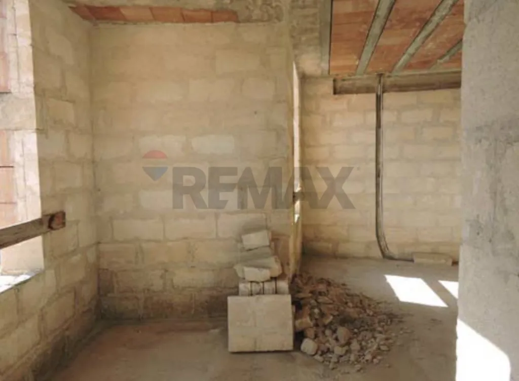 Toad - Industrial Warehouse with Customisation Potential in Mola di Bari