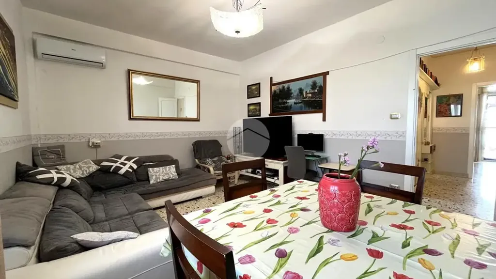 Elutuba - Bright Apartment with Balcony in Palermo