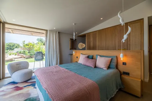 Chambres - Villa de luxe avec vue mer à Porto-Vecchio