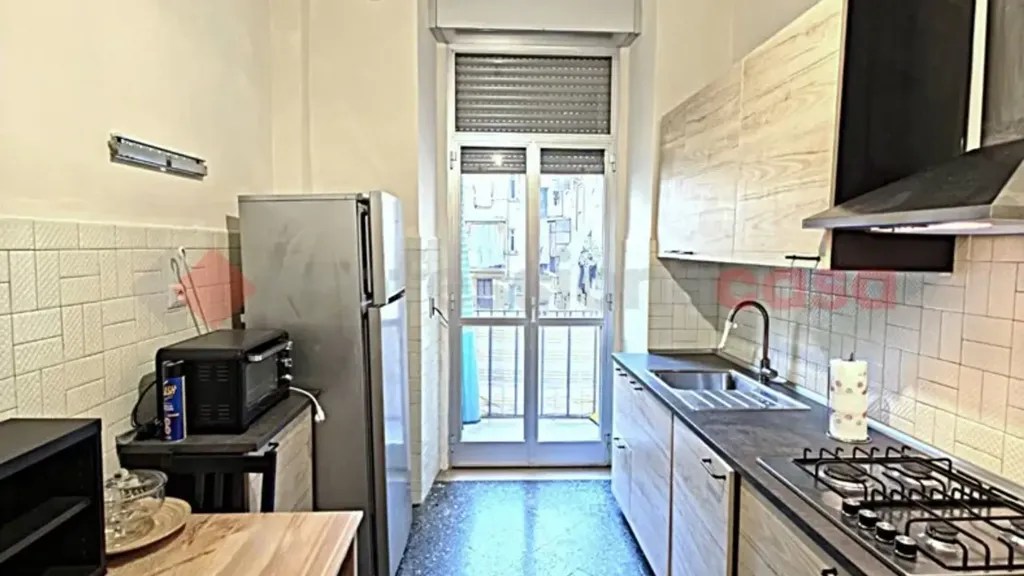 Cuisine - Twin-Storey Apartment with Balcony in Bari