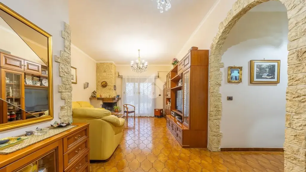 Entrée - Apartment with Balconies in La Rustica, Rome
