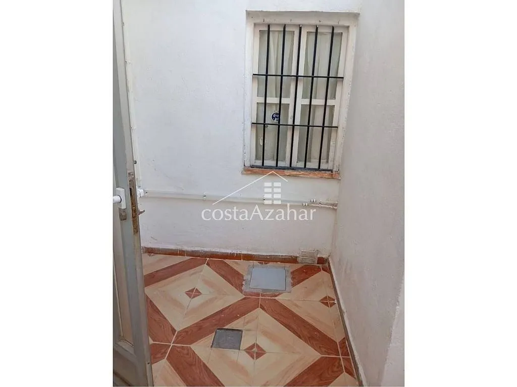 Entrée - Reformed Flat with Patio in North Castelló