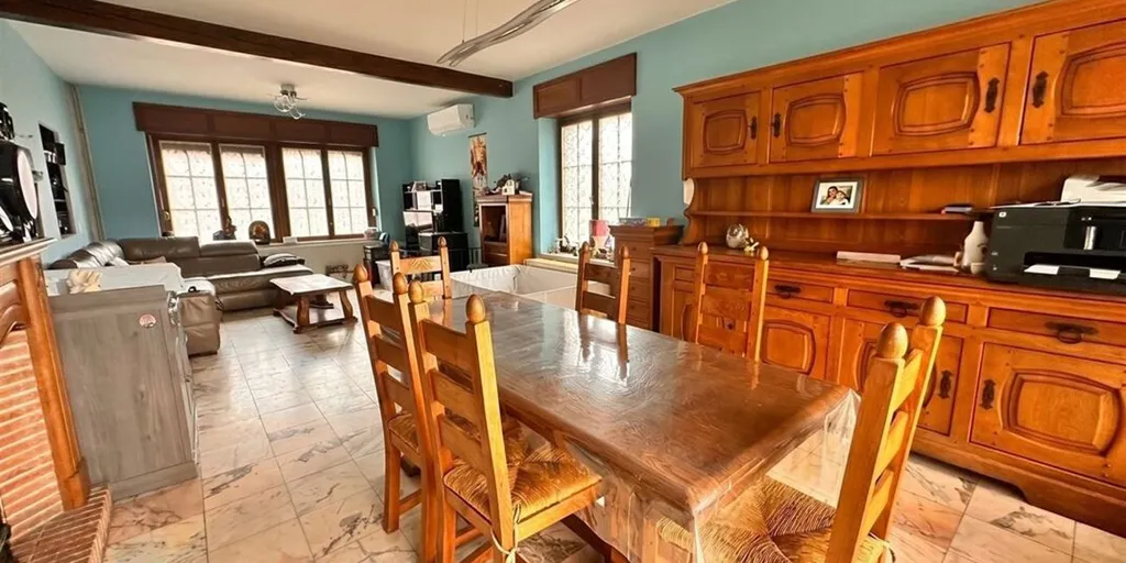 Salle à manger - Maison Charmante avec Terrasse à Barvaux-sur-Ourthe