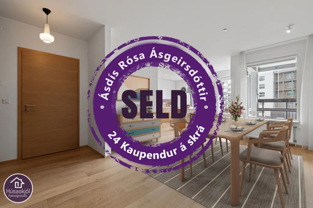 Dining Room - Apartment with Balcony in Reykjavik