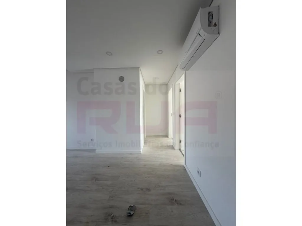 Entrée - Luxury Apartment with Garage in Seixal