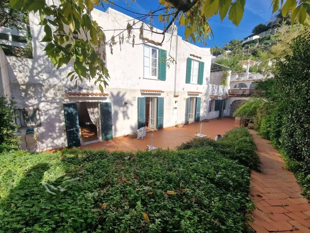 Giardino - Luxury Flat with Garden in Capri