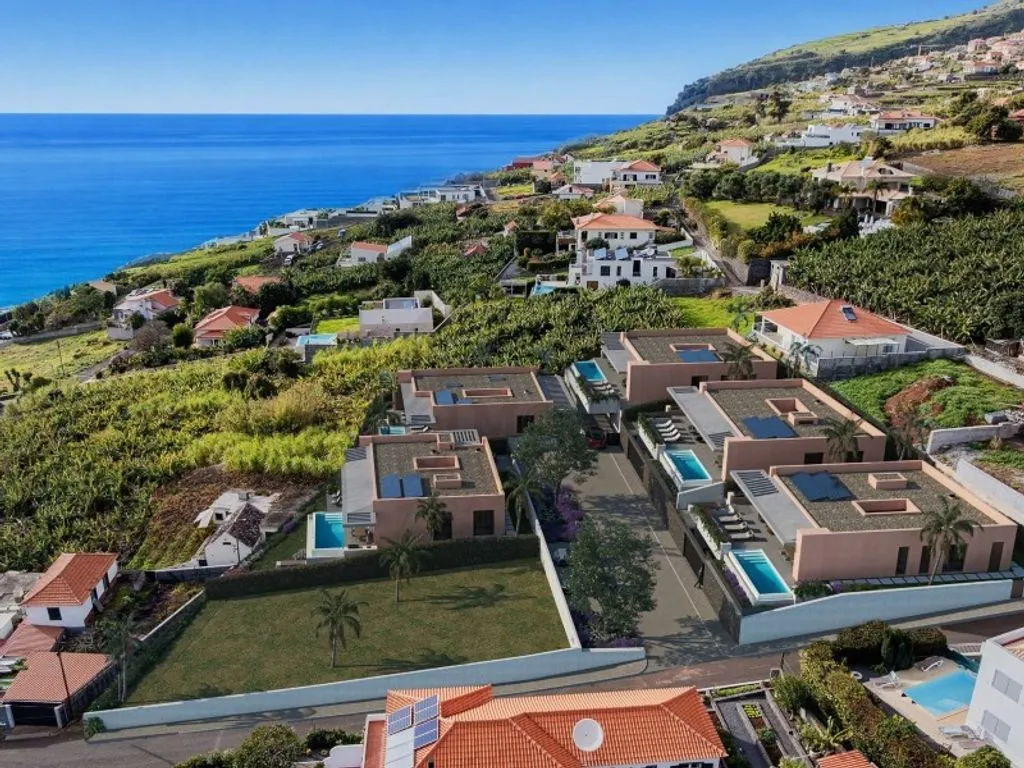 Õhuvaade - Luxury Villa with Moroccan Design in Calheta