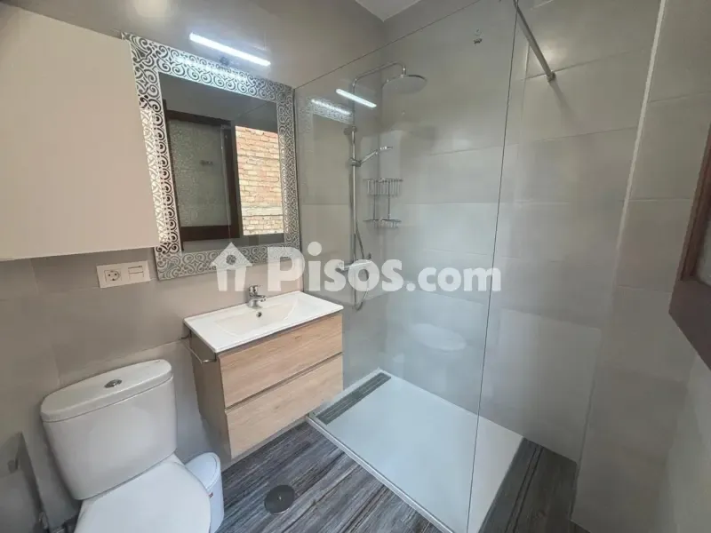 Salles de bain - Furnished Apartment with Balcony in Granada Centre