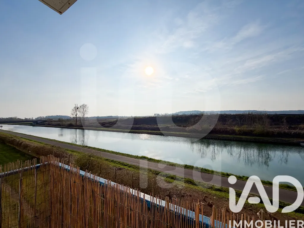 Balcon - Appartement avec balcon et vue dégagée à Compiègne