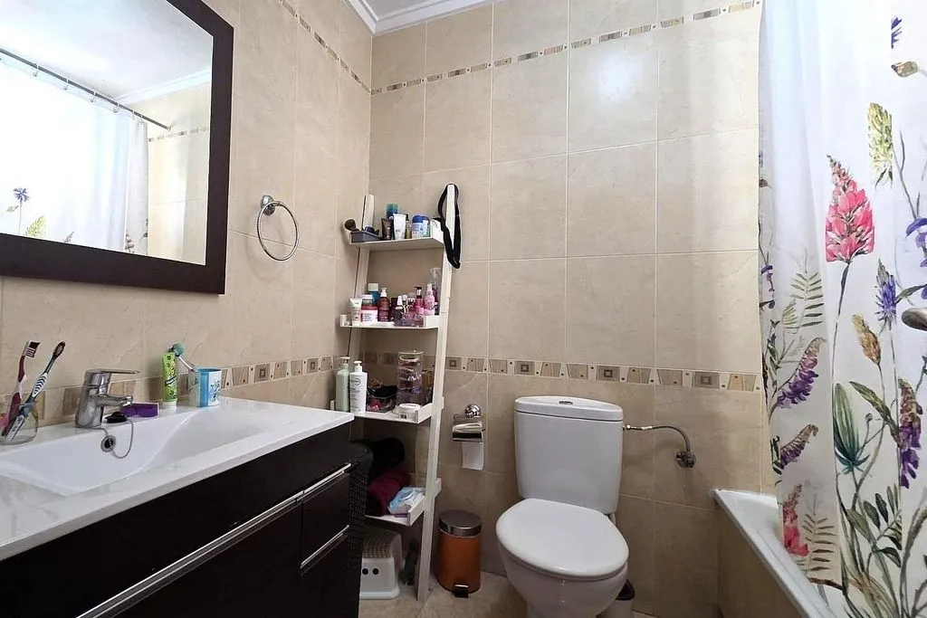 Salles de bain - Semi-detached House with Pool in Nueva Torrevieja